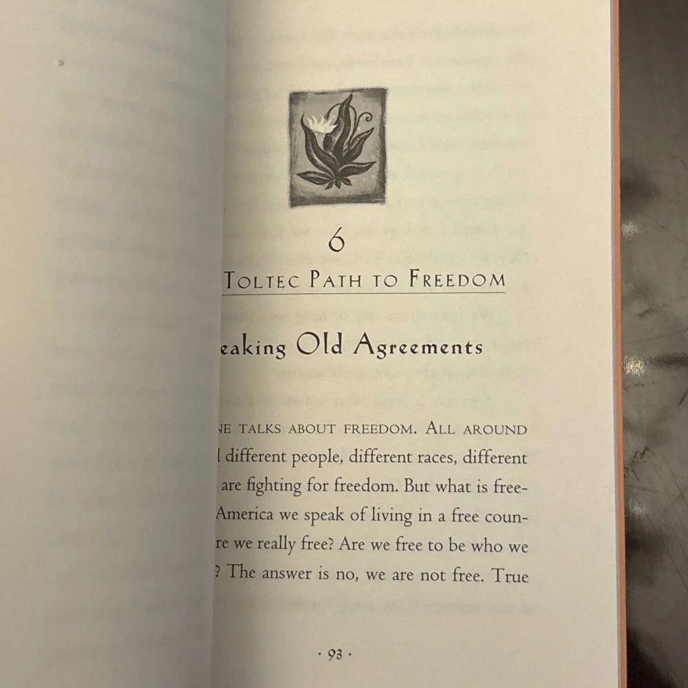 The Four Agreements Book Don Miguel Ruiz Toltec Wisdom Freedom‎ Spirituality